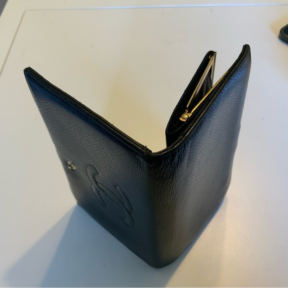 💯% Authentic CHANEL CC Black Caviar Wallet✨ - Picture 9 of 15